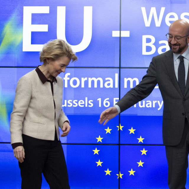 Ursula von der Leyen i Charles Michel