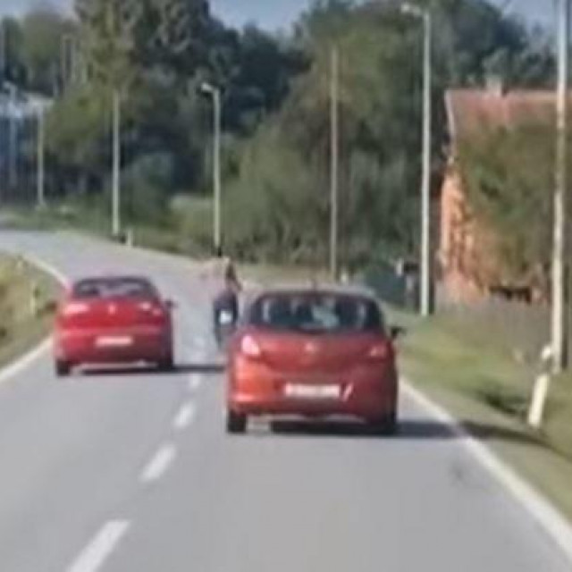 Pijani biciklist na cesti od Pakraca do Daruvara