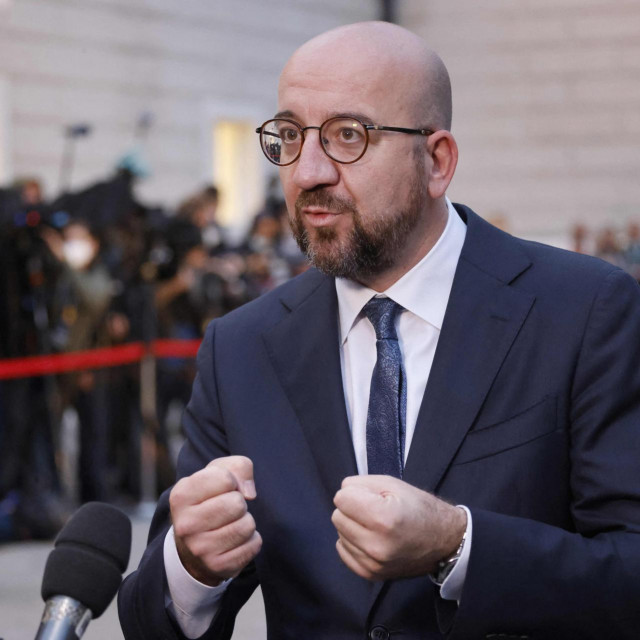 Charles Michel u razgovoru s novinarima prije dolaska na summit EU na Brdu kod Kranja
 