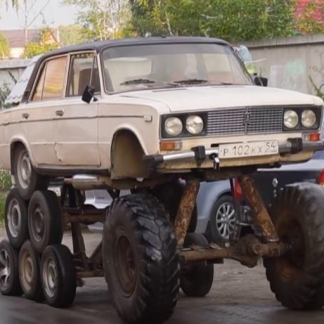 Lada s 14 kotača