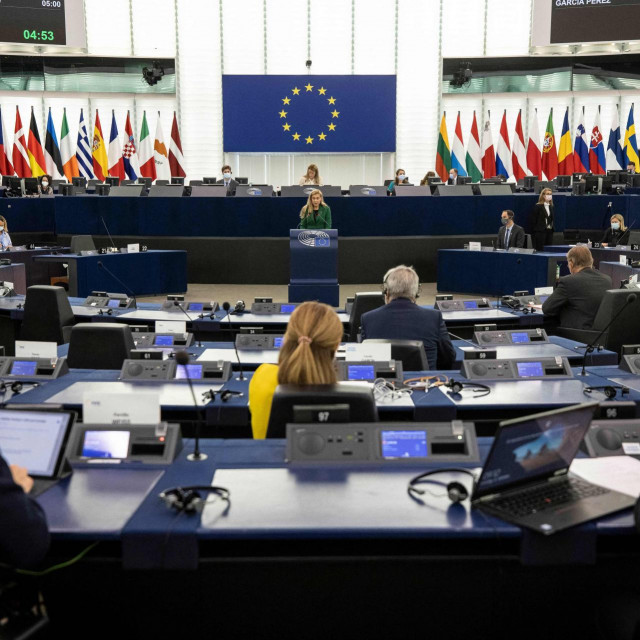  Kadri Simson tijekom rasprave u Strasbourgu, studeni 2021.