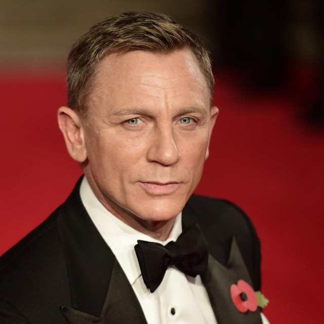 Daniel Craig
