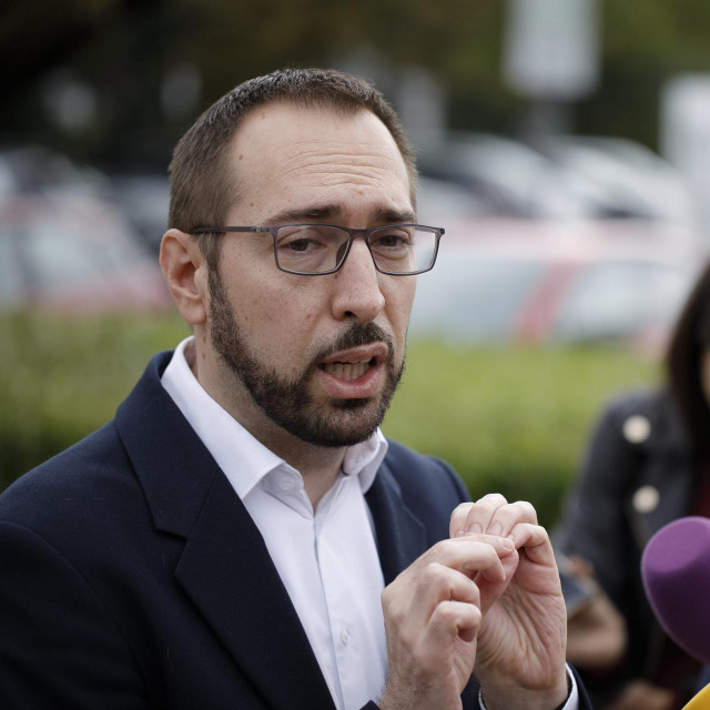 Tomislav Tomašević
 