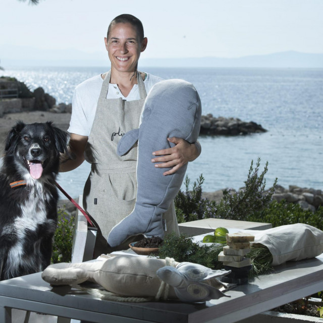 S vjernim Boškom i svojim rukotvorinama