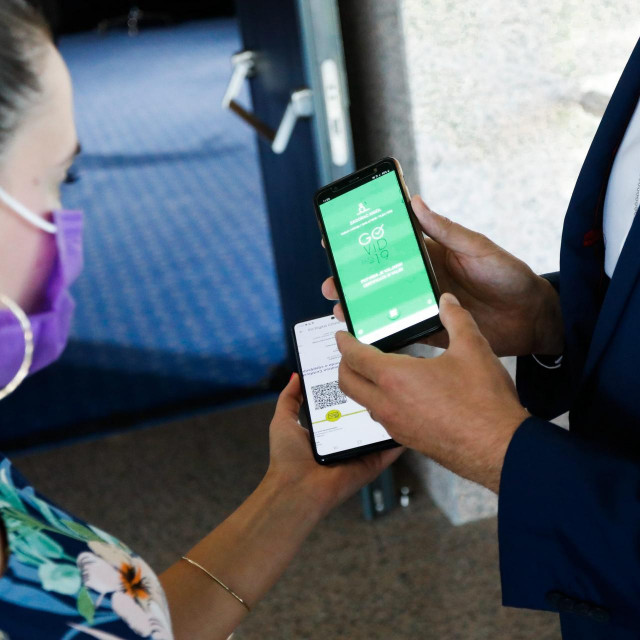 Provjera covid potvrda