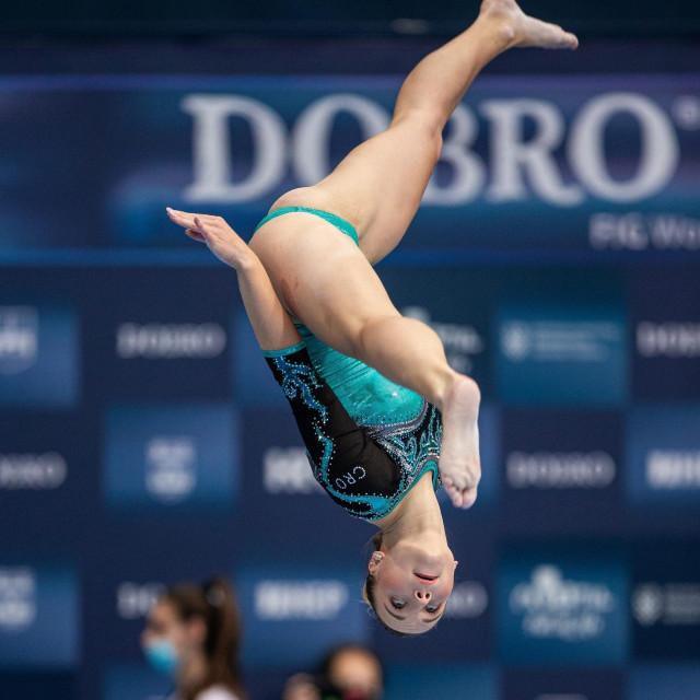 Ana Djerek, gimnastika
 