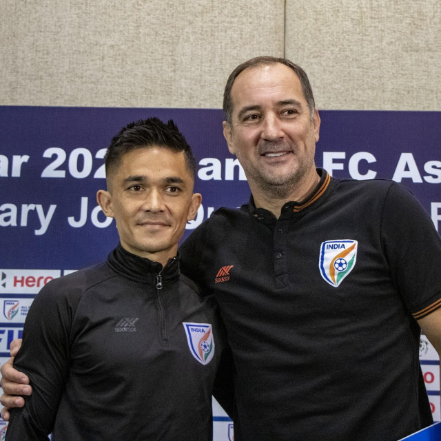 Igor Štimac i Sunil Chhetri
