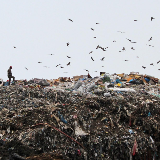 Odlagalište smeća u Indiji