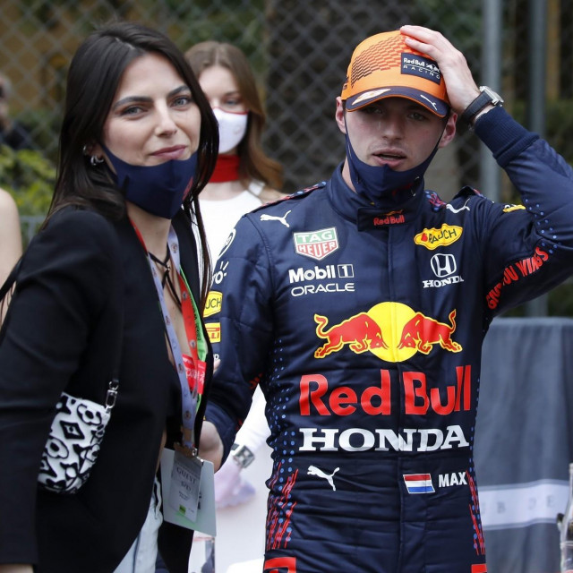 Max Verstappen i Kelly Piquet
