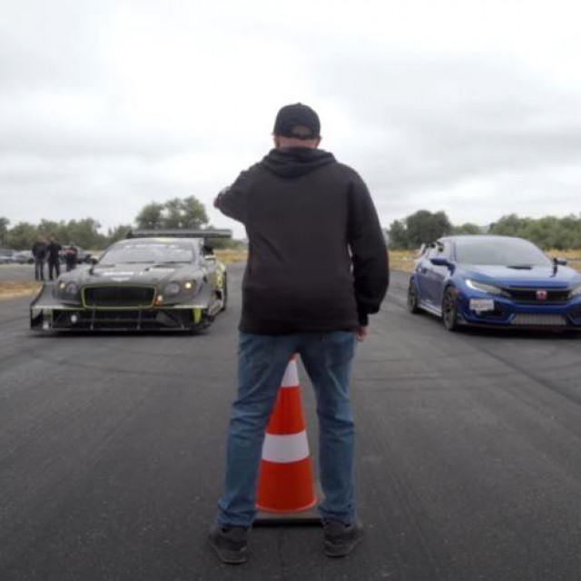 Bentley Continental GT3 'Pikes Peak' vs Honda Civic Type R