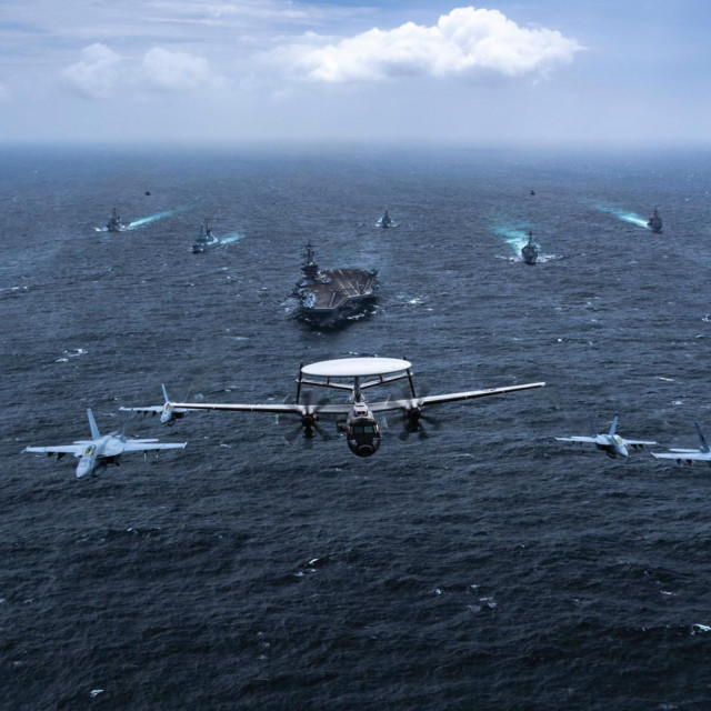 Vojna vježba u Indijskom oceanu