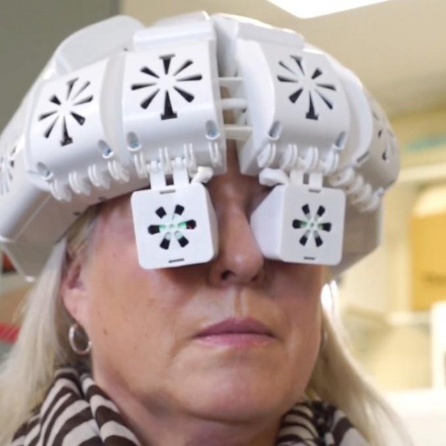 Kaciga koja potencijalno liječi demenciju