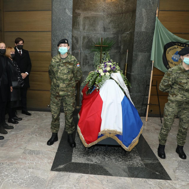 Posljednji ispraćaj glumca Žarka Potočnjaka
 