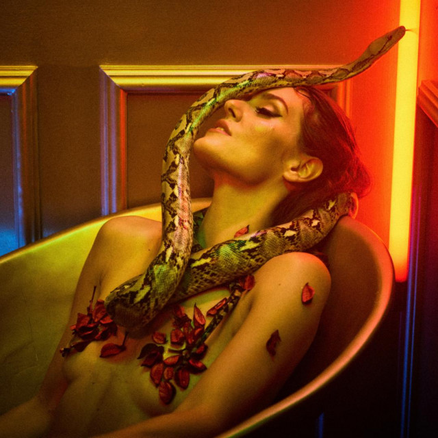 Doris iz grupe Silente