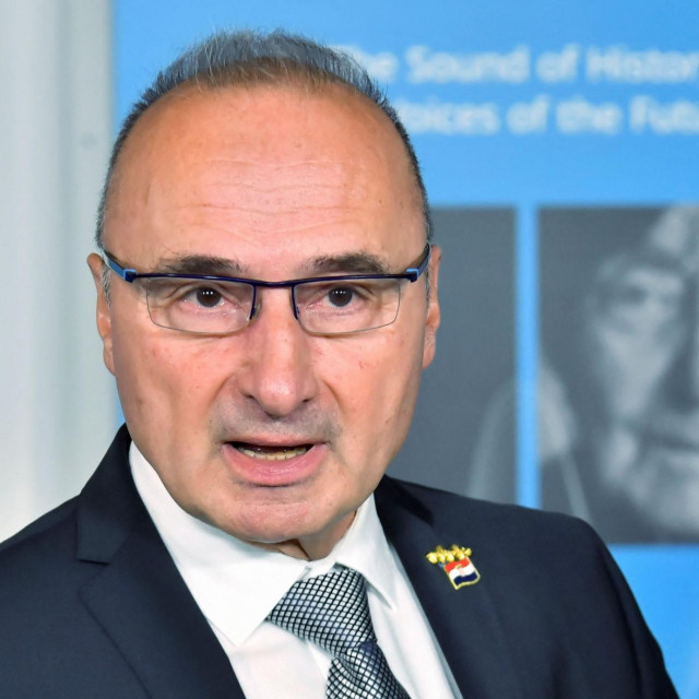 Gordan Grlić Radman