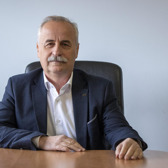 
Mladen Novak
