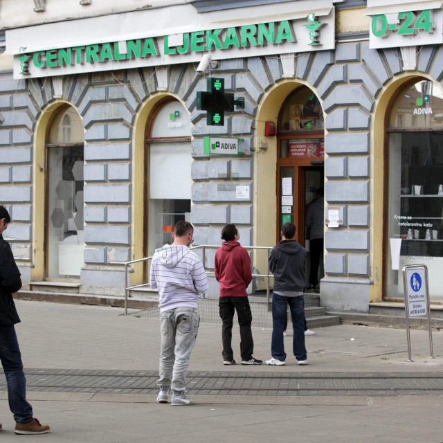 Ljekarna, Ilustracija
