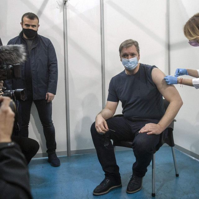 Aleksandar Vučić cijepio se tzv. booster dozom cjepiva
