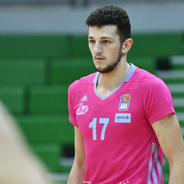Karlo Matković
