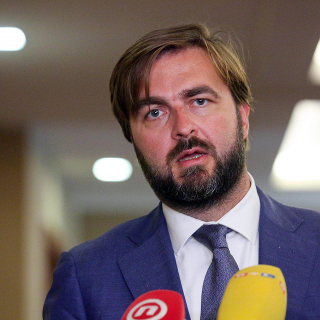Tomislav Ćorić
