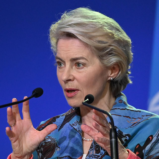 Ursula von der Leyen
