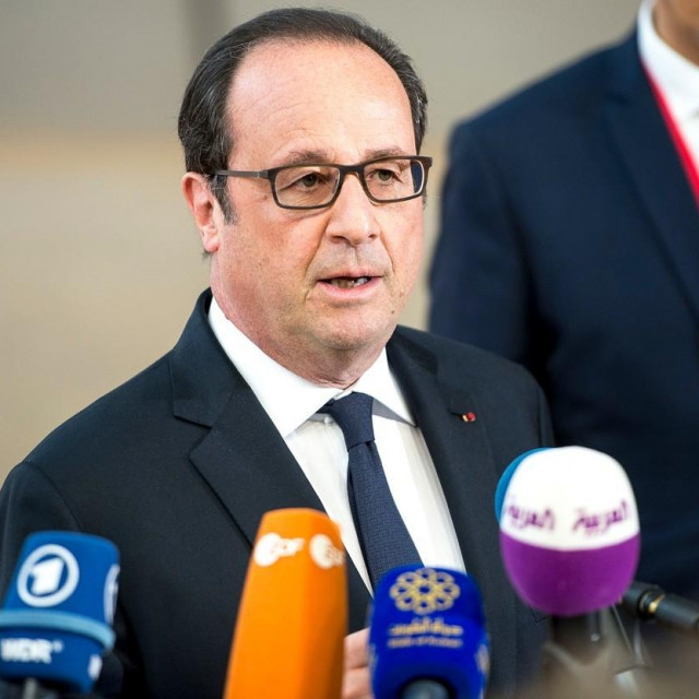Bivši francuski predsjednik Francois Hollande 
