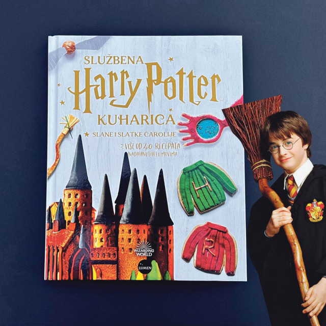 Copyright © 2021 Warner Bros. Entertainment Inc. WIZARDING WORLD characters, names and related indicia are © & ™ Warner Bros. Entertainment Inc. WB SHIELD: © & ™ WBEI. Publishing Rights © JKR. (s21)
