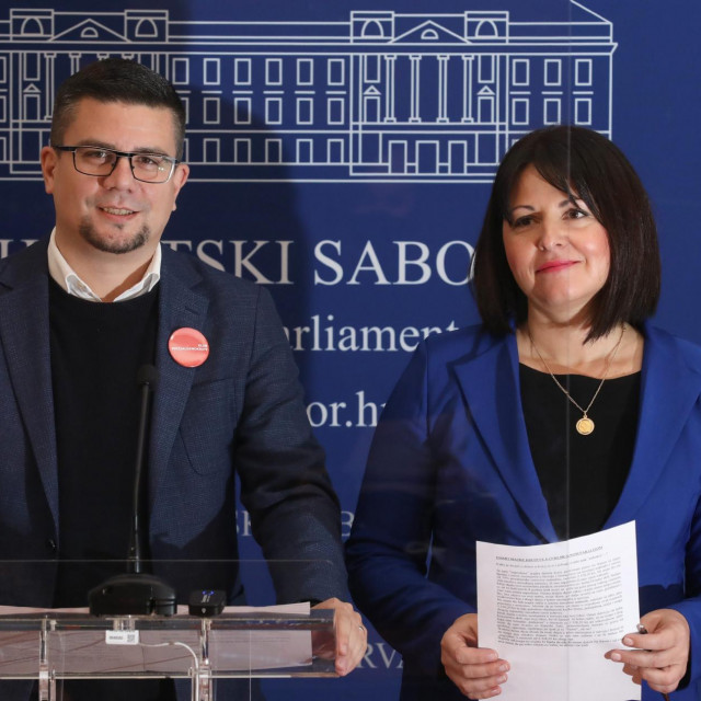 Domagoj Hajduković i Sanja Udović
 

