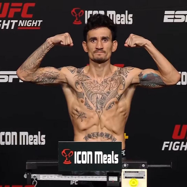 Max Holloway

