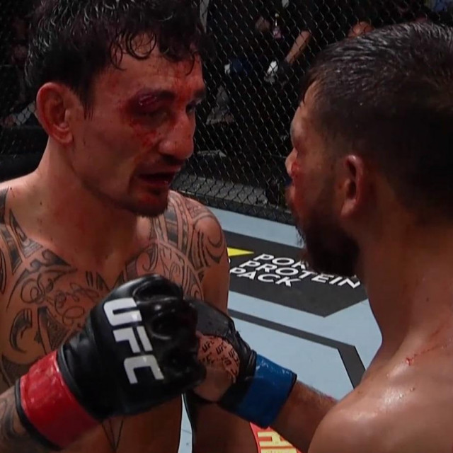 Max Holloway i Yair Rodriguez
