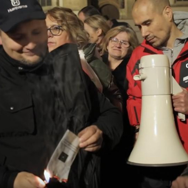 Paljenje covid potvrda
