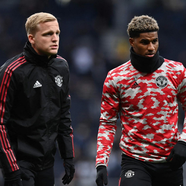 Donny van de Beek nije zadovoljan statusom u Unitedu