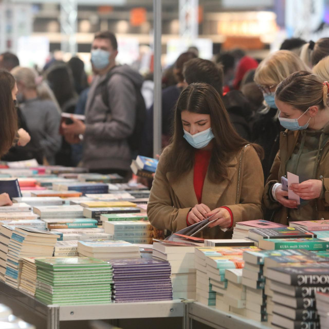 Posjetitelji na Interliberu
