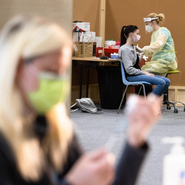 Kampanja cijepljenja u Sloveniji
