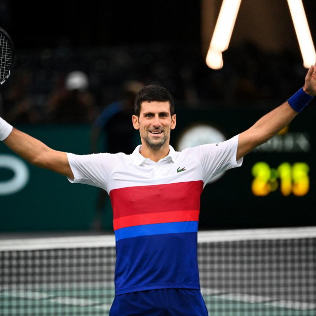 Novak Đoković se nasmijao na Kyrgiosovu izjavu o cijepljenju
