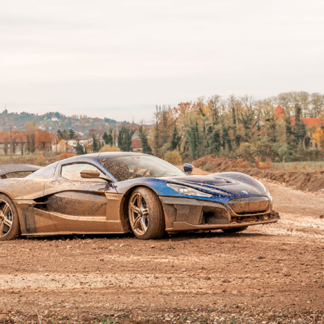 Rimac Nevera
