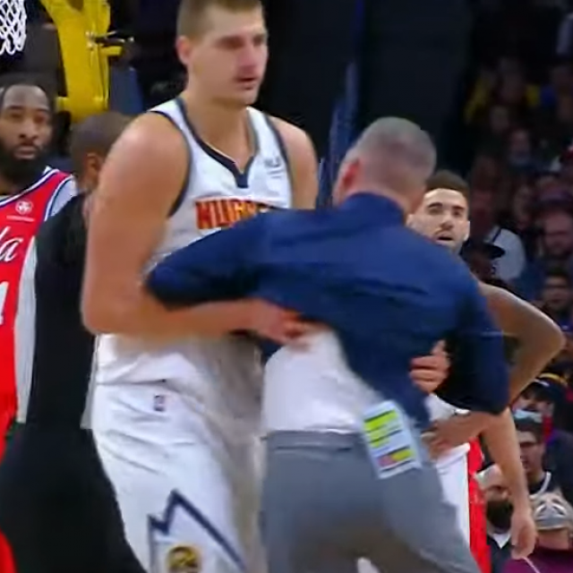 Nikola Jokić i Michael Malone
