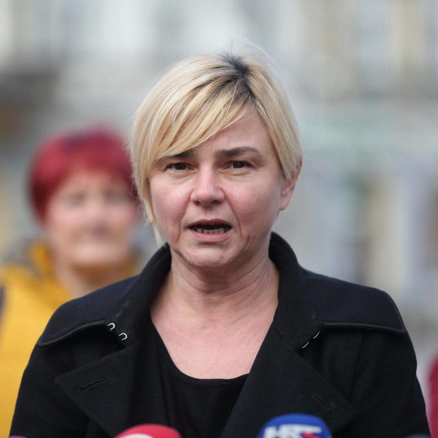 Sandra Benčić








 
