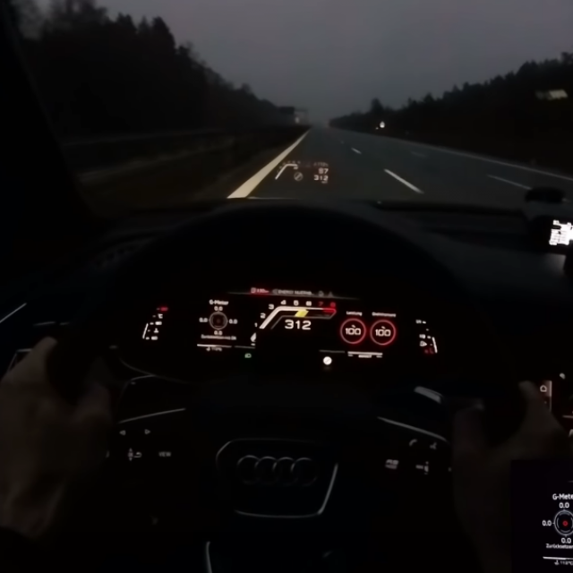 MTM Audi RS Q8
