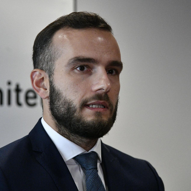 Josip Aladrović