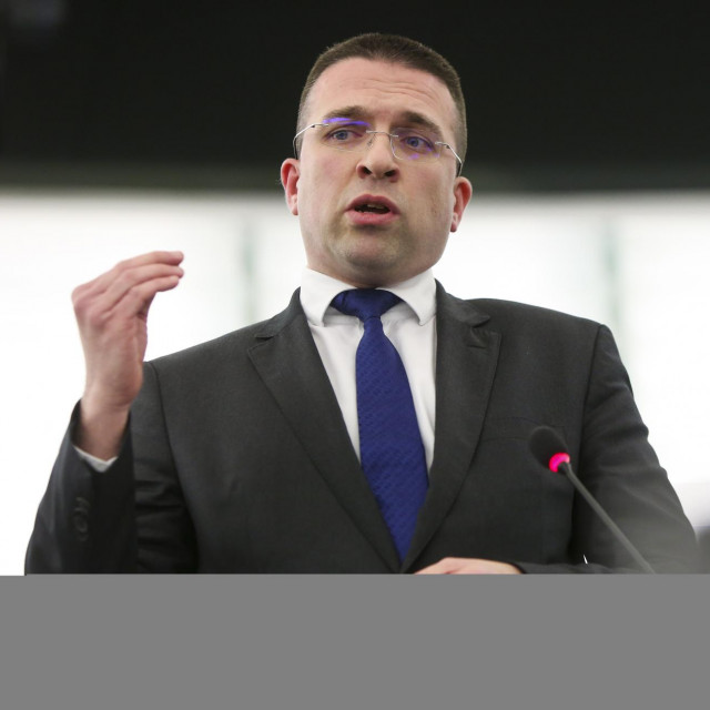 Tomislav Sokol
