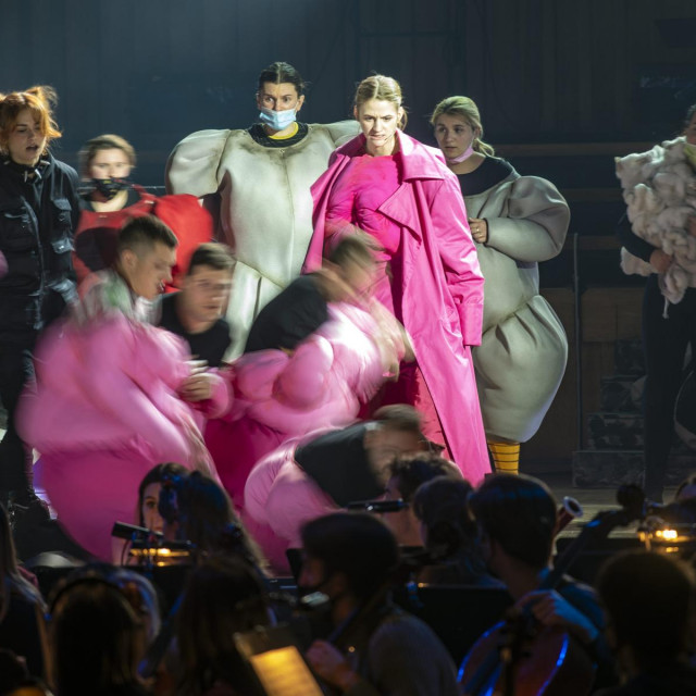 Generalna proba opere Životinjska farma
