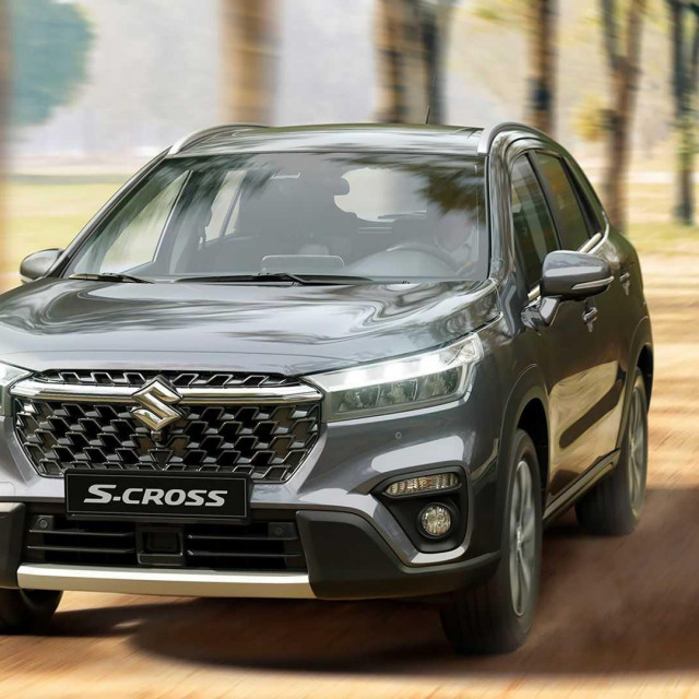 Suzuki S-Cross