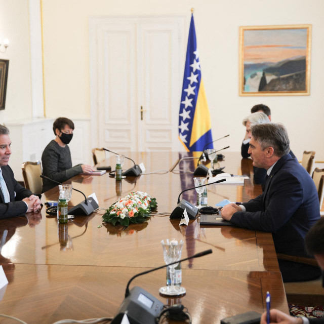 Gabriel Escobar i Željko Komšić
