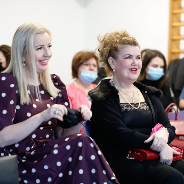 Margareta Mađerić, Jasna Ćurković Kelava
