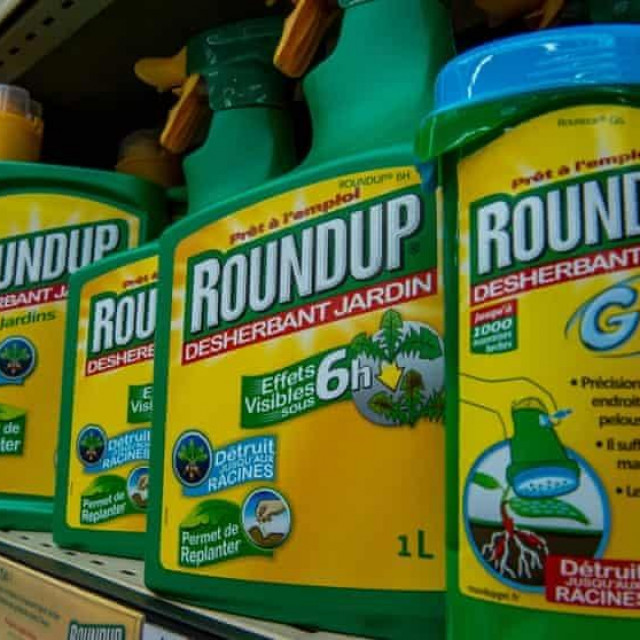 Roundup na policama francuskog dućana
