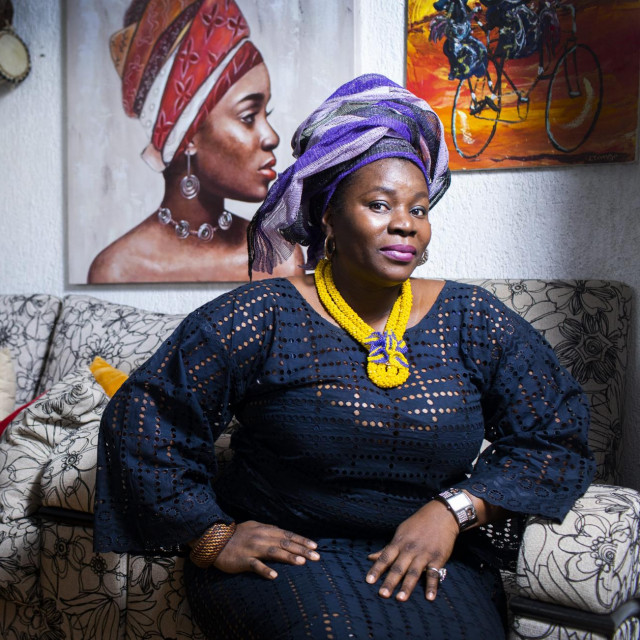 Kikelomo Pope, vlasnica restorana u Zagrebu koja prikuplja novac za izgradnju škole u svom rodnom selu u Nigeriji.
