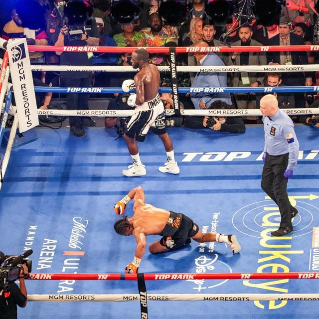 Terence Crawford vs. Shawn Porter
