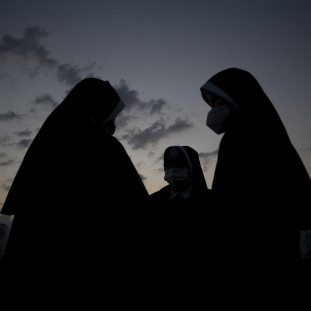 Ilustracija/Časne sestre
