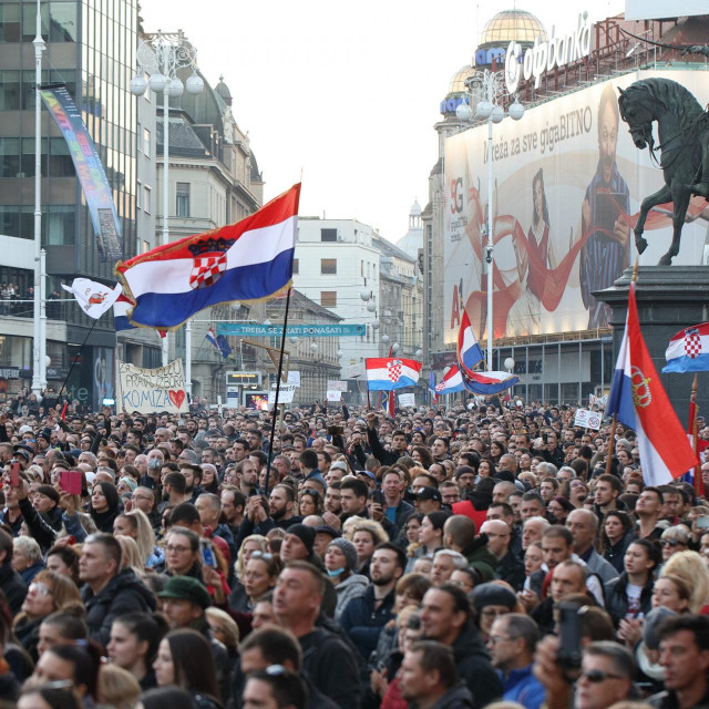 Prosvjed protiv covid mjera u Zagrebu